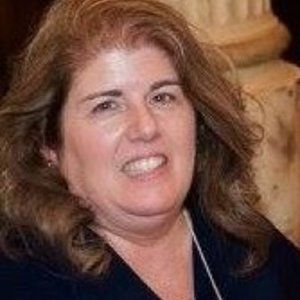 Meet your Posher, Deborah